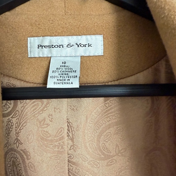 Double-Breasted Coat - Picture 2 of 3